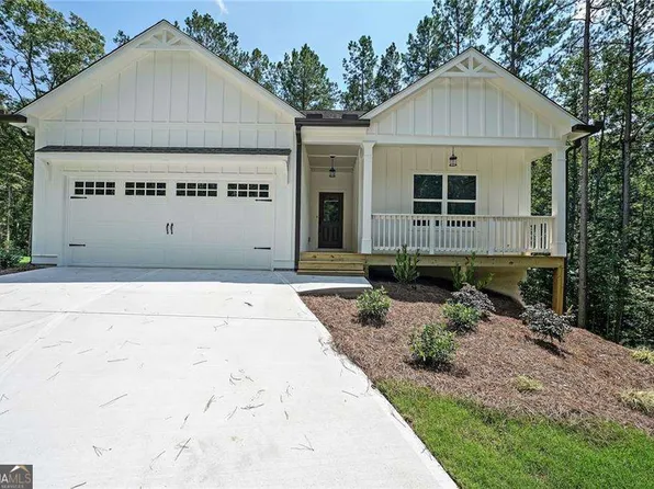 245 W Woods Dr, Dahlonega, GA 30533