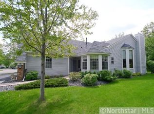 1237 Birch Pond Trl, White Bear Township, MN 55110