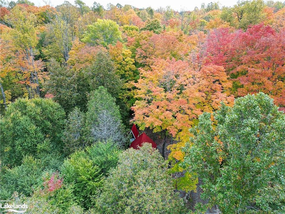 265 Meadowland Rd, Parry Sound, Centre Part, ON P0H 1A0