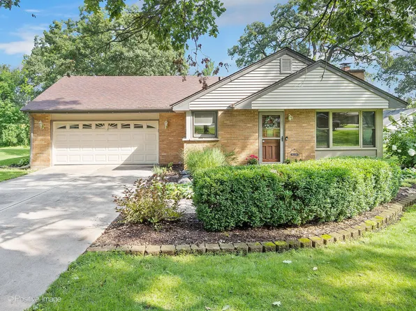 43W820 Old Midlothian Rd, Elburn, IL 60119