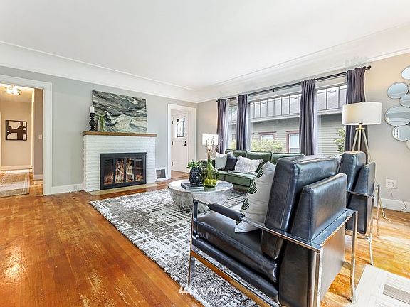 The living room is OPEN + INVTING. 