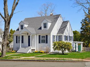 629 Broad St, Portsmouth, NH 03801