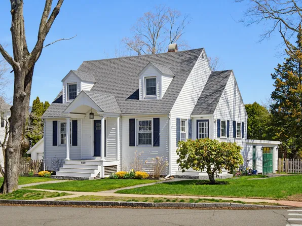 629 Broad St, Portsmouth, NH 03801