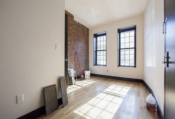 Rented by Rennit Inc. | media 17