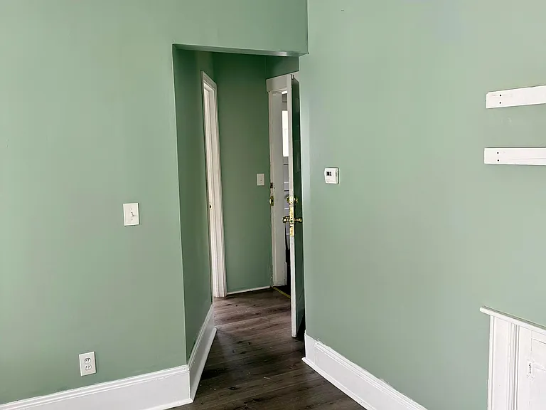 136 Alderman St #3 — Photo 1