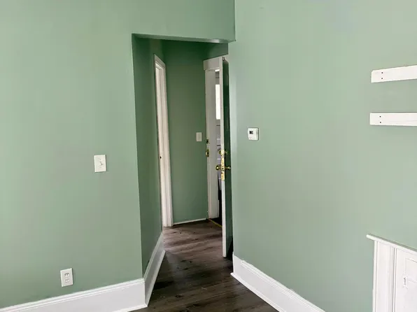 136 Alderman St #3, Springfield, MA 01108