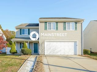 5504 Carriage Woods Dr, Browns Summit, NC 27214