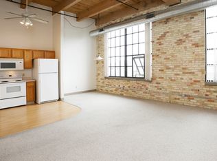 555 7th St NW #118D, Grand Rapids, MI 49504