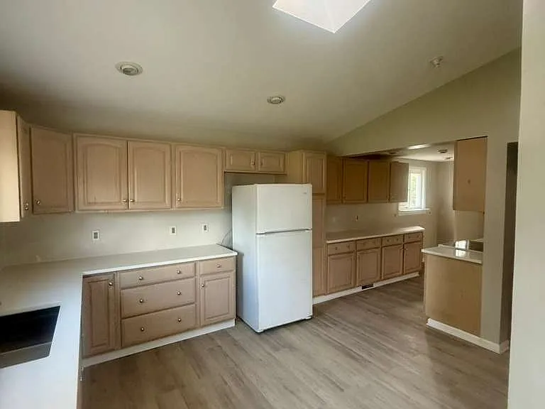 5081 Harmony Ln — Photo 11