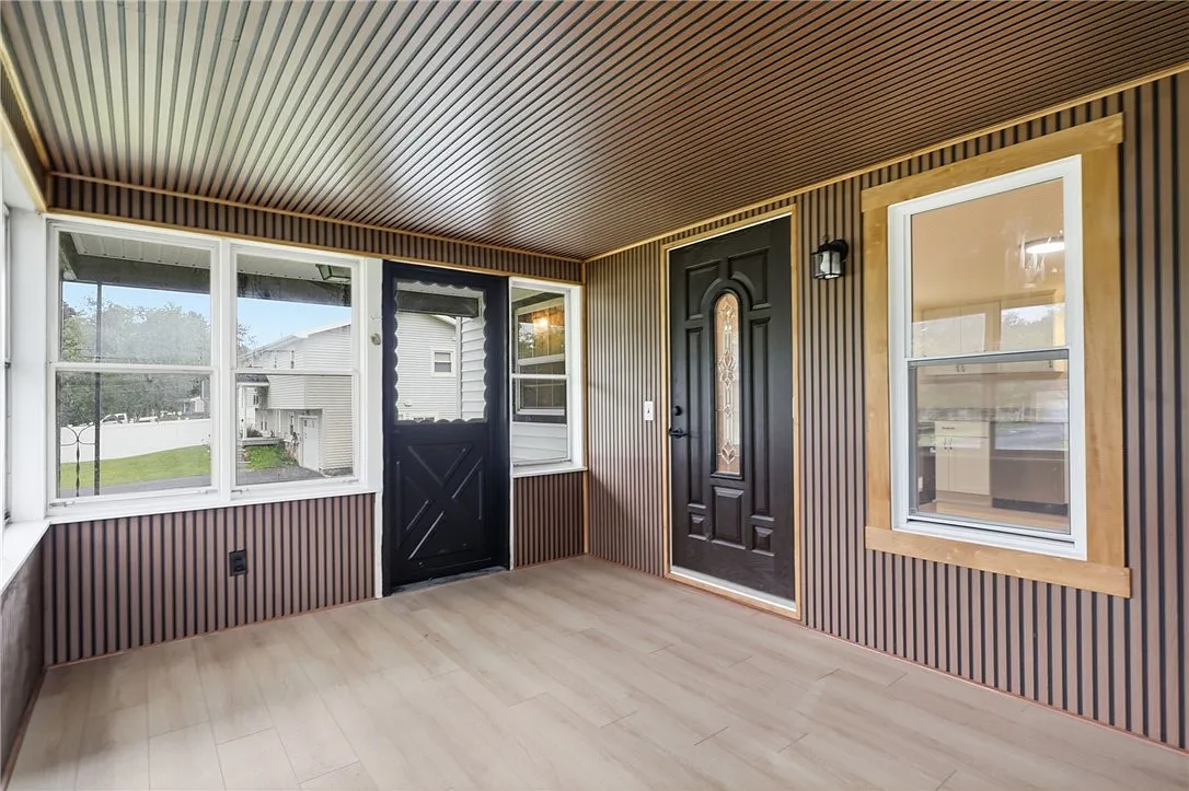3989 Dean Road - 1 — Photo 4