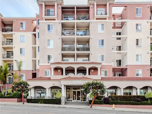 3750 Santa Rosalia Dr APT 207, Los Angeles, CA 90008