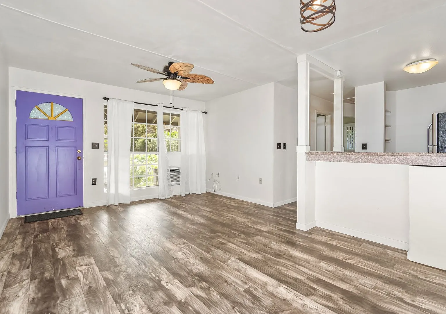 2 bed/1 bath Unfurnished condo in Pet Friendly Keonekai Villages — Photo 1
