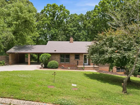 110 Trafalgar Rd, Greenville, SC 29617