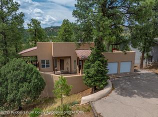 104 Pat Thompson Ct, Ruidoso, NM 88345
