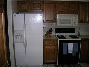 5th image of 2269 Penny Ln