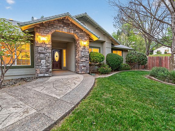 4th image of 11456 Wales Dr