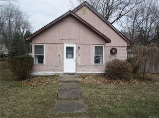 730 Beach Rd, Angola, NY 14006