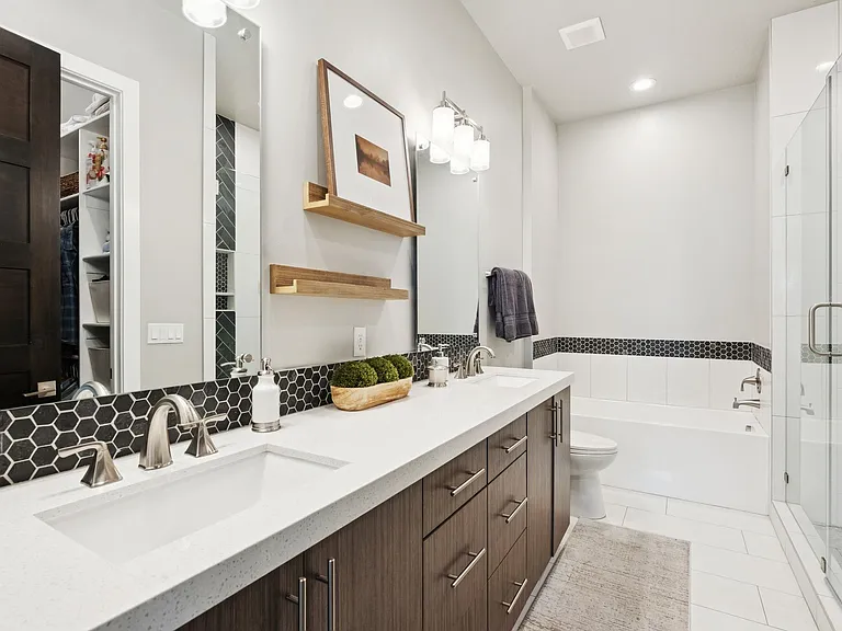 4313 Holly Frost Ct — Photo 28