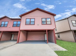 4303 Oak Ridge Dr #B, Pasadena, TX 77503