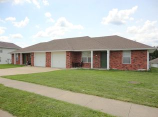 2410-2412 Carnation Dr, Columbia, MO 65202