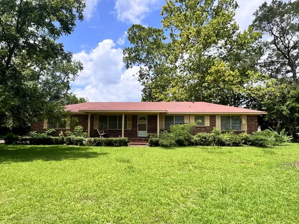 73 27th St NE, Cairo, GA 39828
