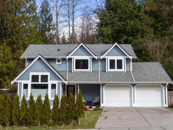 1027 Pia Rd, Squamish, BC V8B 0P4