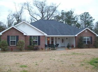 210 Koch Rd, Picayune, MS 39466