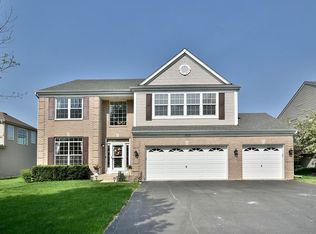 655 Wingpointe Dr, Aurora, IL 60506