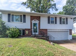 2664 Victron Dr, Saint Louis, MO 63129