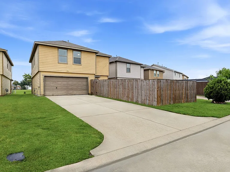 1230 Grassy View Dr — Photo 41