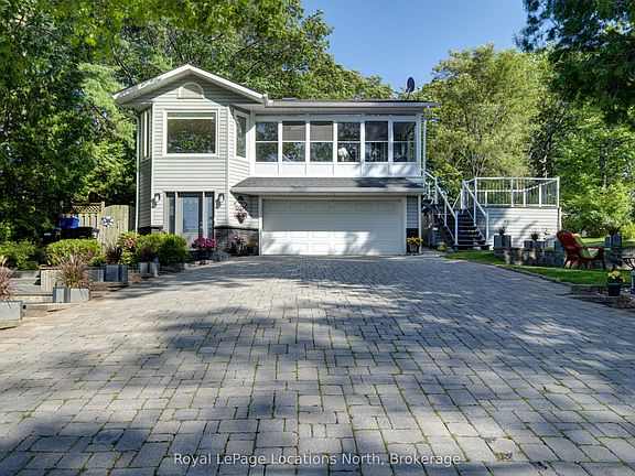 2nd image of 2225 Tiny Beaches Rd S
