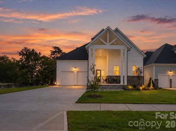 4531 Splash Trl, Sherrills Ford, NC 28673