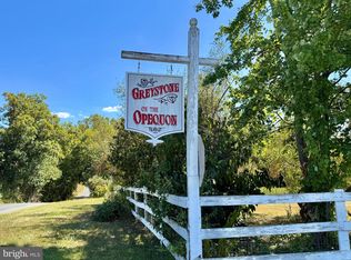 50 Coachman Run Rd, Martinsburg, WV 25404