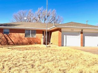1715 Grape St, Pampa, TX 79065