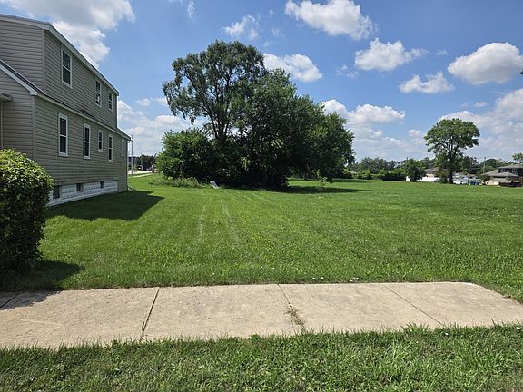 2nd image of 15144 9th Ave