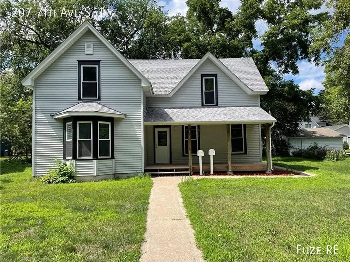 Updated 2-Bed 1-Bath Unit Available Now in Princeton! — Photo 1