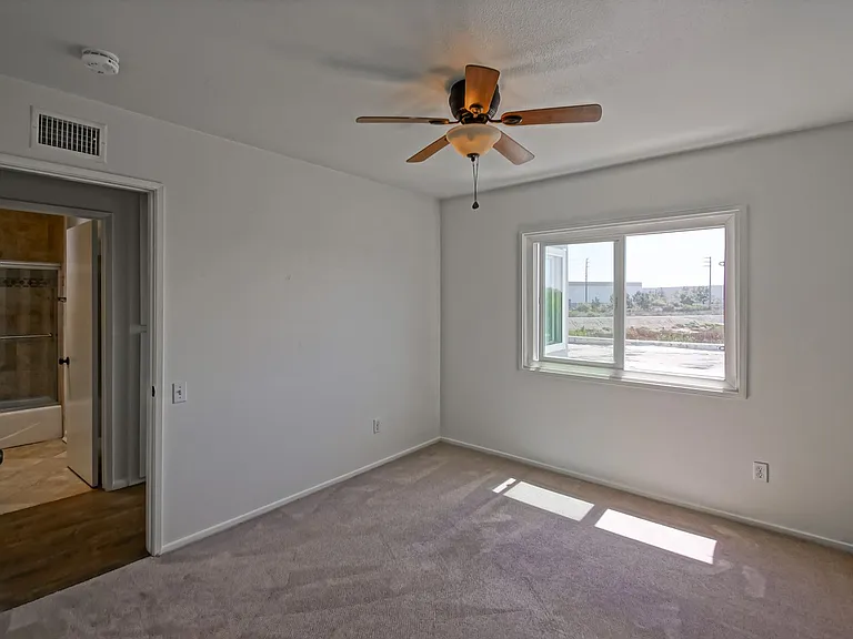 7148 Island Village Dr — Photo 34