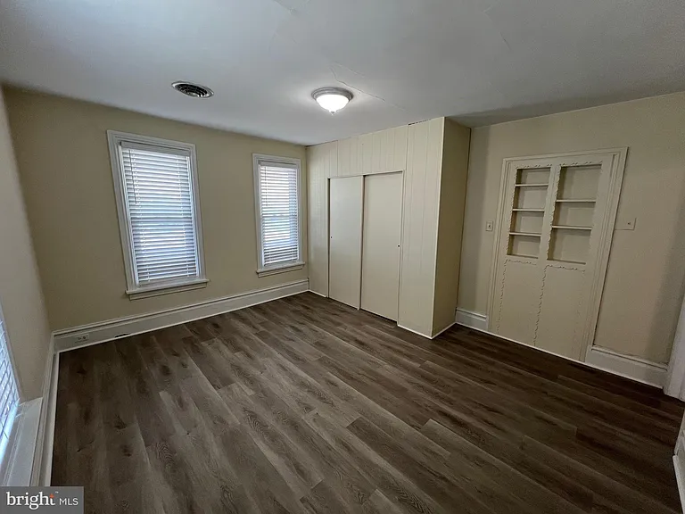 116 S Front St #3 — Photo 7