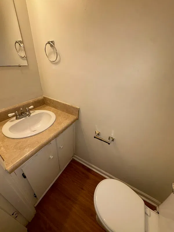 1424 South Lee Street - C — Photo 3