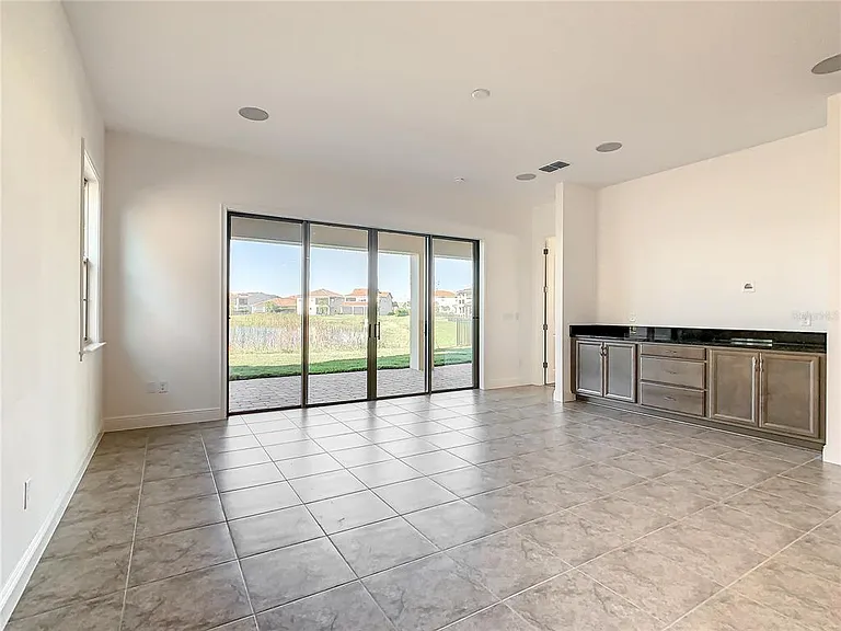 13899 Larkton Ln — Photo 6