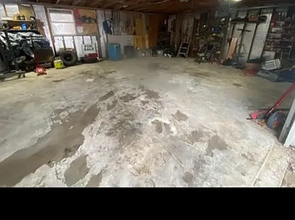 23417 Highway Tt, Versailles, MO 65084