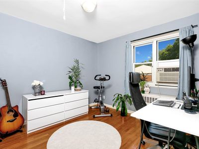 217-05 73 Avenue #2, Oakland Gardens, NY, 11364
