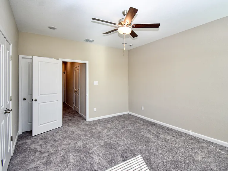 6214 Oakland Bnd #101 — Photo 18