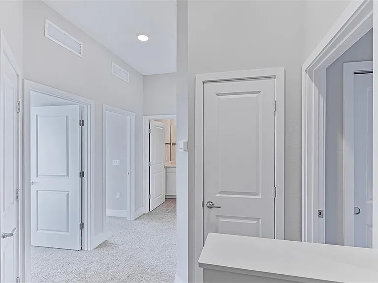 1800 Houston St — Photo 11