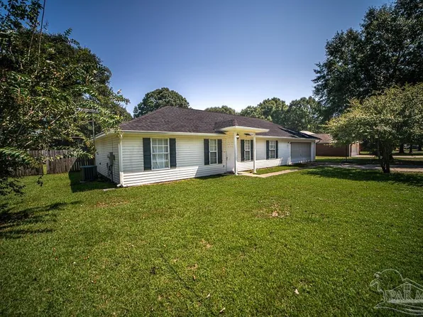 8924 Longmont Way, Milton, FL 32583