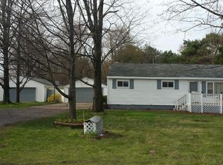 2034 E Mount Garfield Rd, Muskegon, MI 49444