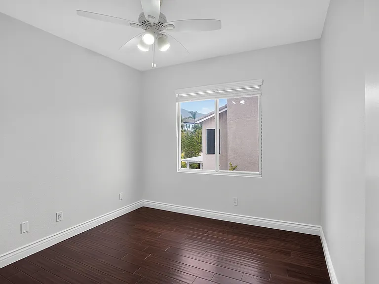 692 Bundy Way — Photo 17