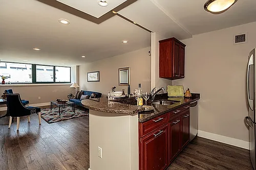 39 9th St #PENTHOUSE Photo 1 39 9th St #PENTHOUSE Photo 1