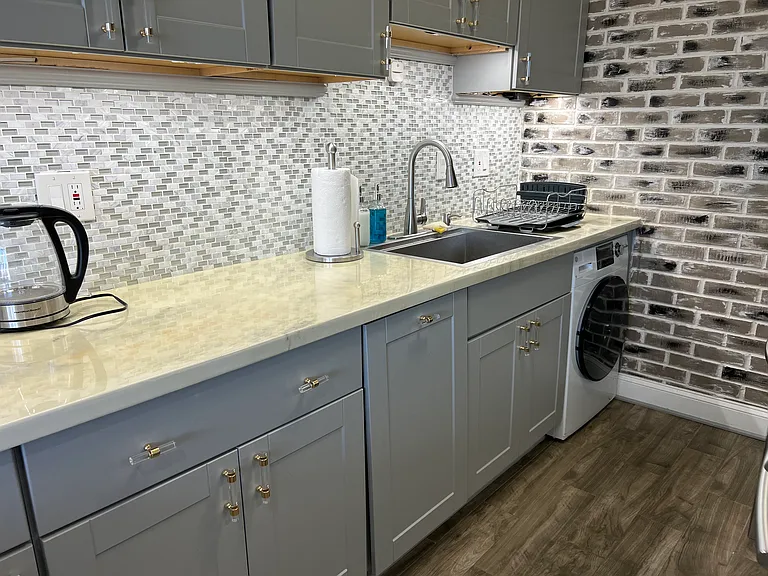 4600 Duke St #517 — Photo 16
