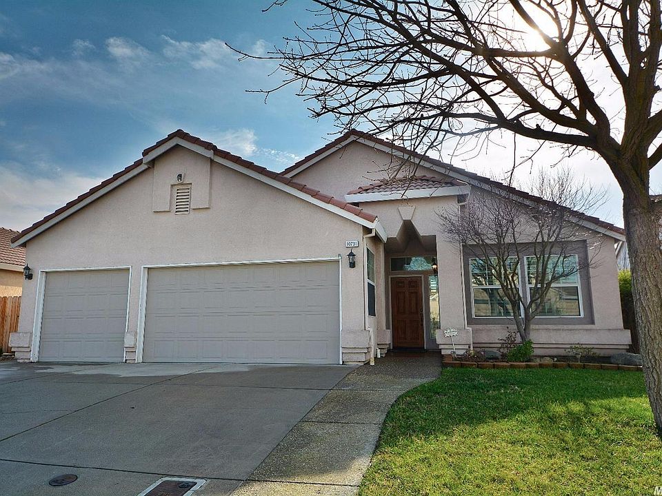 3-car garage with great curb